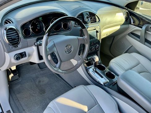 Used 2017 Buick Enclave Premium w/ Experience Buick Package image 36