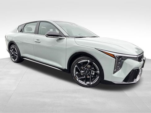 New 2026 Kia K4 GT-Line image 1