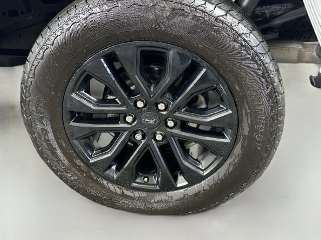 Used 2024 Ford F150 Lariat AWD/4WD image 33