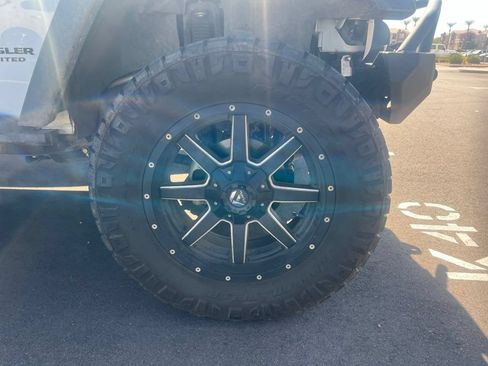 Used 2015 Jeep Wrangler Unlimited Sport w/ Quick Order Package 24S AWD/4WD image 6