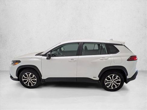 Used 2024 Toyota Corolla Cross S image 9