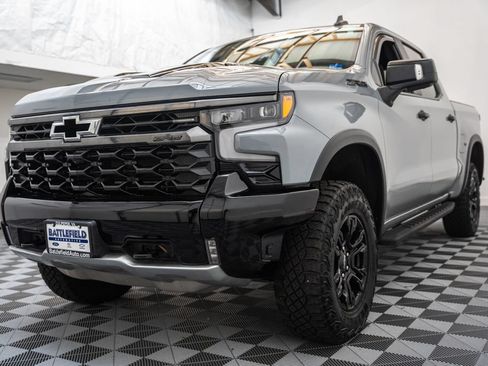 Used 2024 Chevrolet Silverado 1500 ZR2 w/ Technology Package AWD/4WD image 3