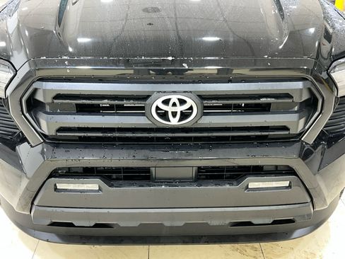 New 2026 Toyota Tacoma SR5 image 4