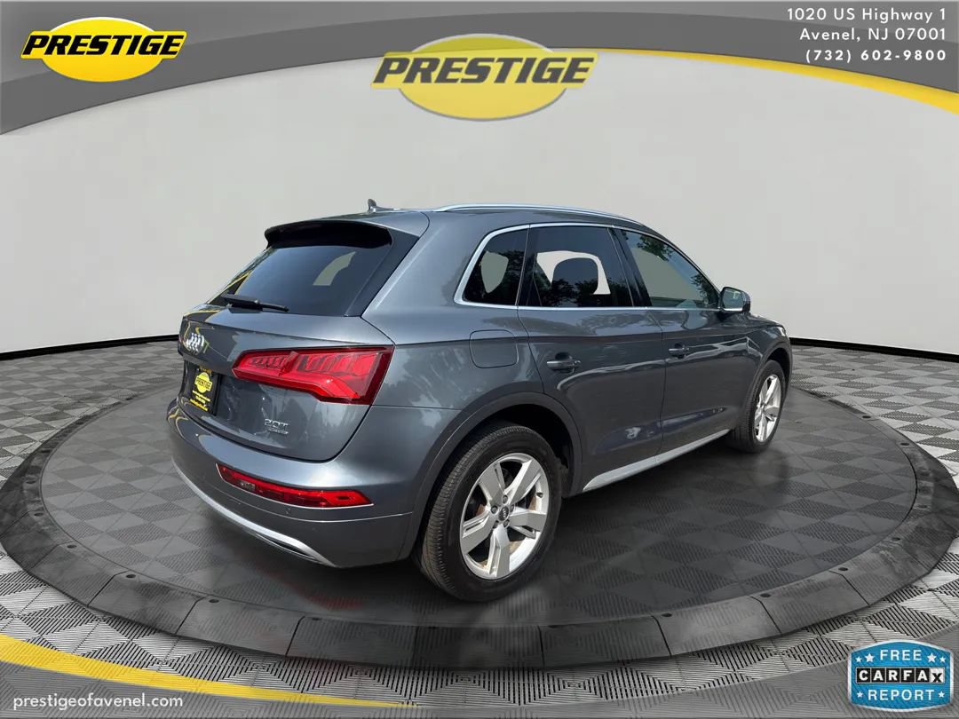 Used 2018 Audi Q5 2.0T Premium Plus w/ Premium Plus Package AWD/4WD image 5