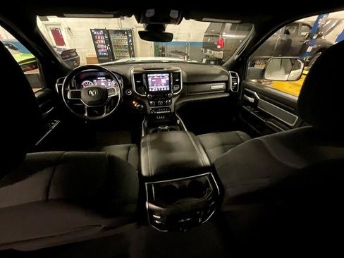 Used 2022 RAM 2500 Big Horn w/ Level C Equiment Group image 3