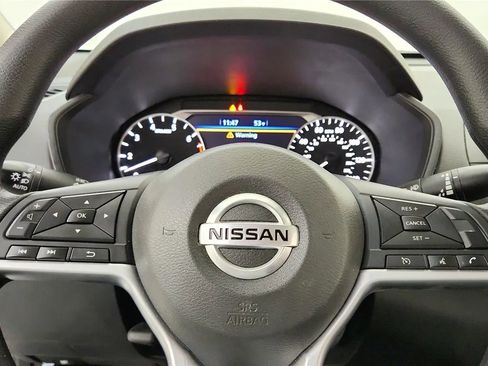 Used 2022 Nissan Altima 2.5 SV AWD/4WD image 26