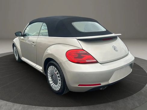 Used 2013 Volkswagen Beetle 2.5 image 13