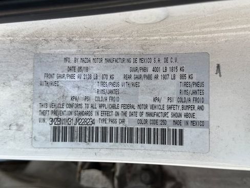 Used 2018 MAZDA MAZDA3 Grand Touring w/ Premium Equipment Package FWD image 21