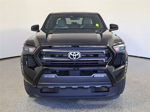 Used 2024 Toyota Tacoma SR5 image 3