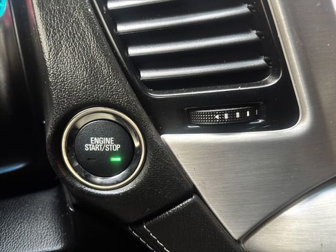 Used 2020 GMC Yukon XL Denali w/ Denali Ultimate Package image 31