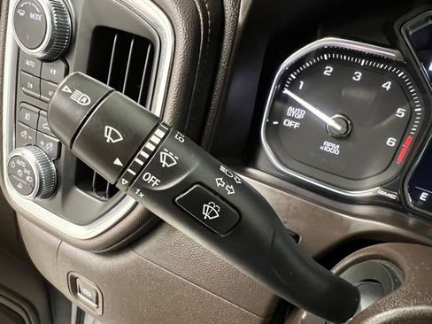 Used 2021 GMC Sierra 1500 Denali w/ Denali Ultimate Package image 29