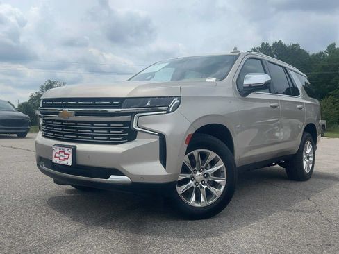 Used 2021 Chevrolet Tahoe Premier AWD/4WD image 2