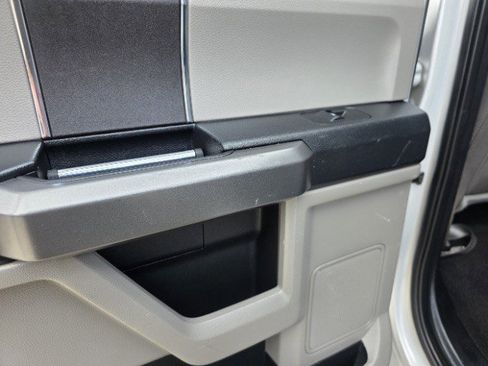 Used 2019 Ford F150 XLT image 27