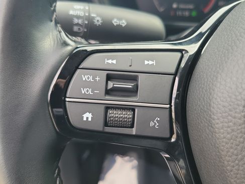Used 2025 Honda CR-V EX-L image 21