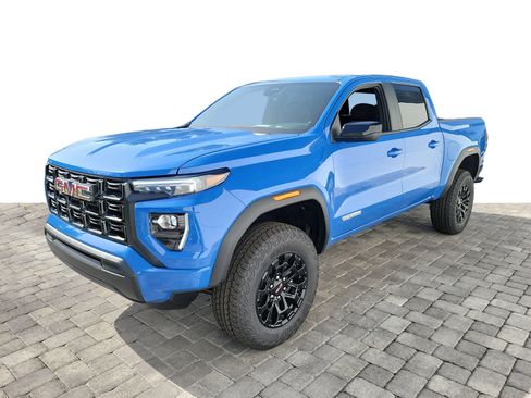 New 2026 GMC Canyon Elevation RWD image 3