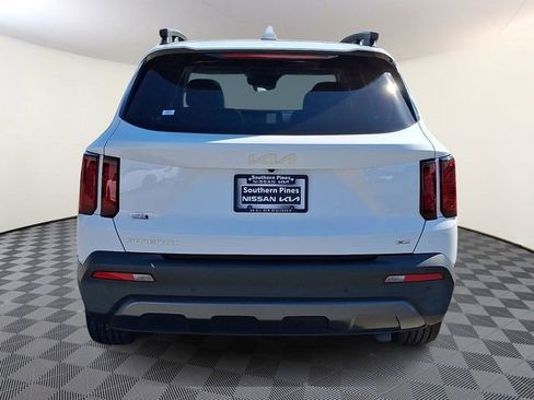 Certified 2023 Kia Sorento X-Line EX image 6