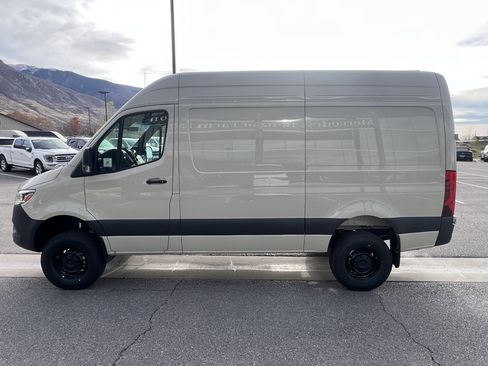 New 2025 Mercedes-Benz Sprinter 2500 image 7
