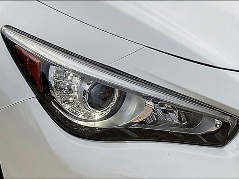 Used 2018 INFINITI Q50 Luxe w/ Essential Package (3.0T Luxe) image 27