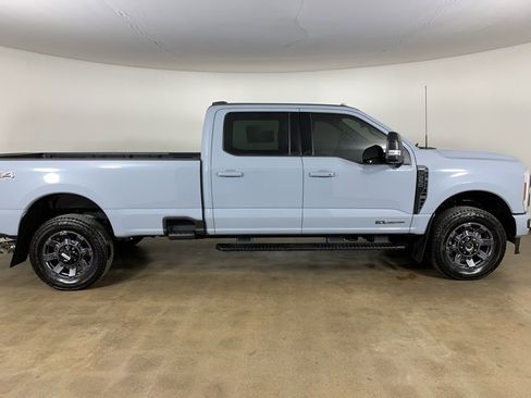 Used 2024 Ford F250 Lariat w/ Sport Appearance Package image 7