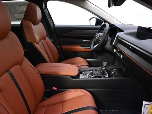 New 2026 MAZDA CX-50 AWD 2.5 S w/ Cargo Package image 16