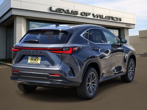 Used 2026 Lexus NX 350 AWD image 4