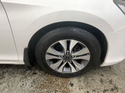 Used 2013 Honda Accord LX image 19