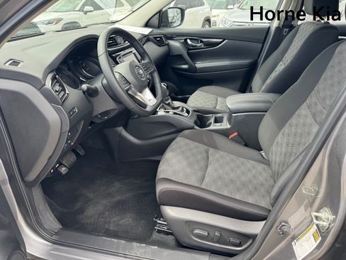 Used 2022 Nissan Rogue Sport SV FWD image 10