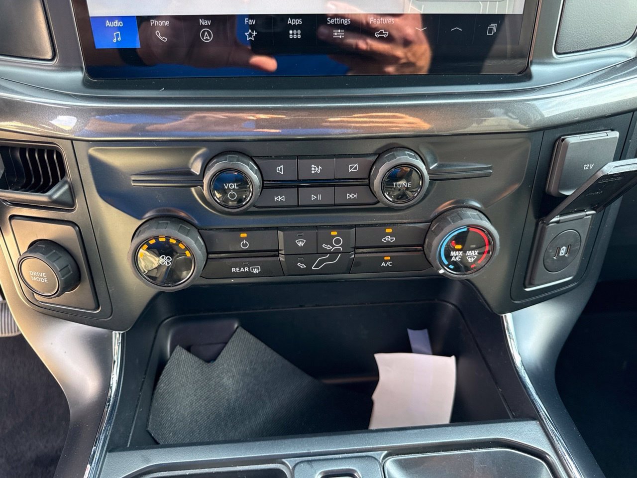 Used 2024 Ford F150 STX RWD image 24