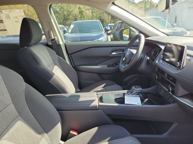 New 2026 Nissan Rogue SV w/ Cold Weather Package FWD image 33