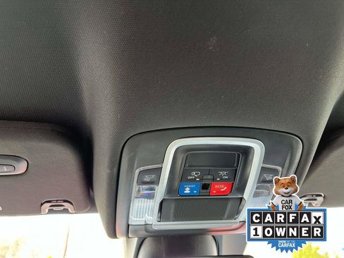 Used 2024 RAM 1500 Laramie image 14