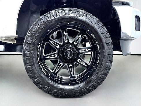 Used 2016 Ford F350 Lariat w/ Lariat Ultimate Package image 48