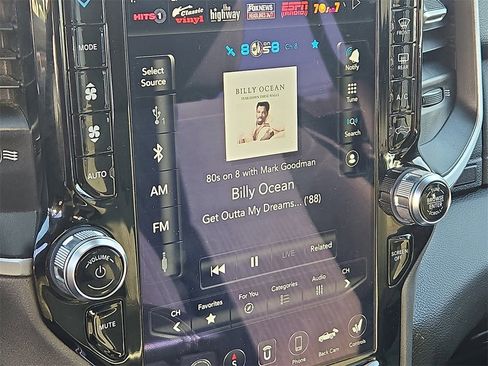 Used 2020 RAM 2500 Big Horn w/ Level 2 Equipment Group image 17