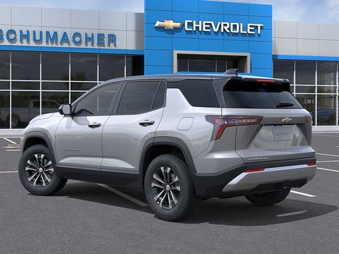 New 2026 Chevrolet Equinox LT w/ Convenience Package II image 3