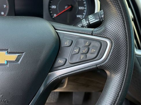 Used 2022 Chevrolet Malibu LS FWD image 19