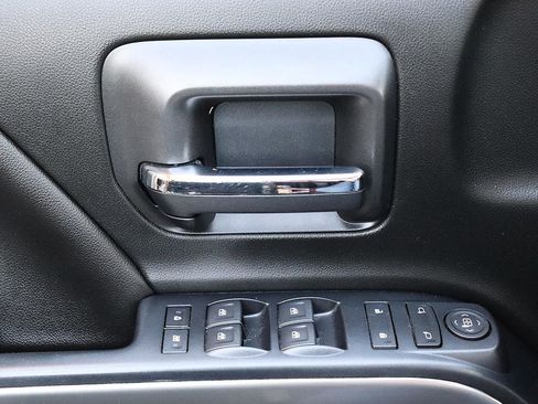 Used 2018 Chevrolet Silverado 1500 LT w/ All Star Edition image 30