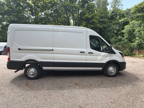 New 2026 Ford Transit 250 148 Medium Roof Extended AWD image 26