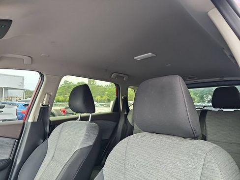 Used 2023 Nissan Rogue SV AWD/4WD image 10