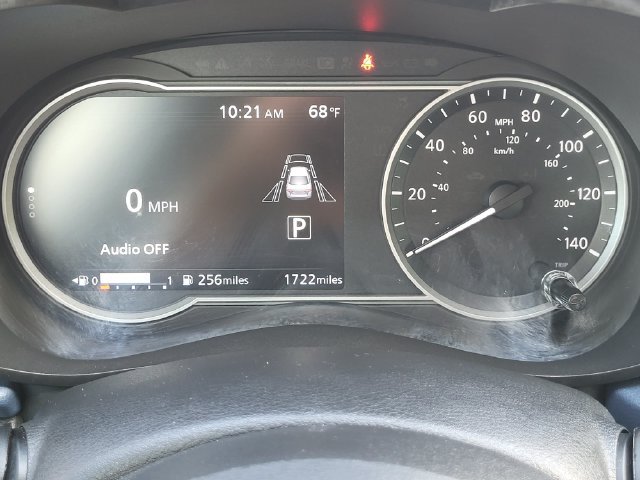 Certified 2025 Nissan Versa SV w/ Trunk Package FWD image 12