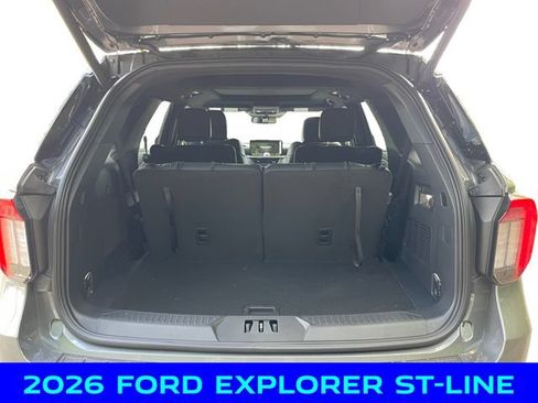 New 2026 Ford Explorer ST-Line w/ ST-Line Street Pack AWD/4WD image 5