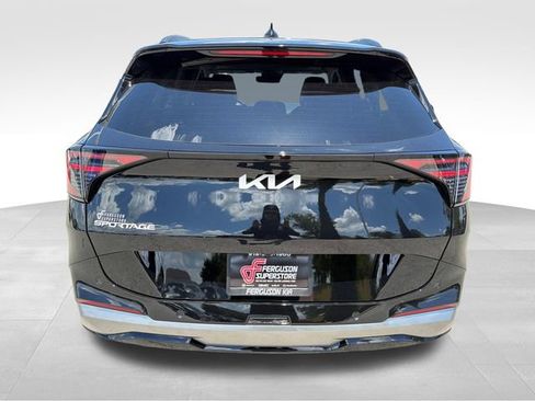 New 2026 Kia Sportage SX FWD image 6