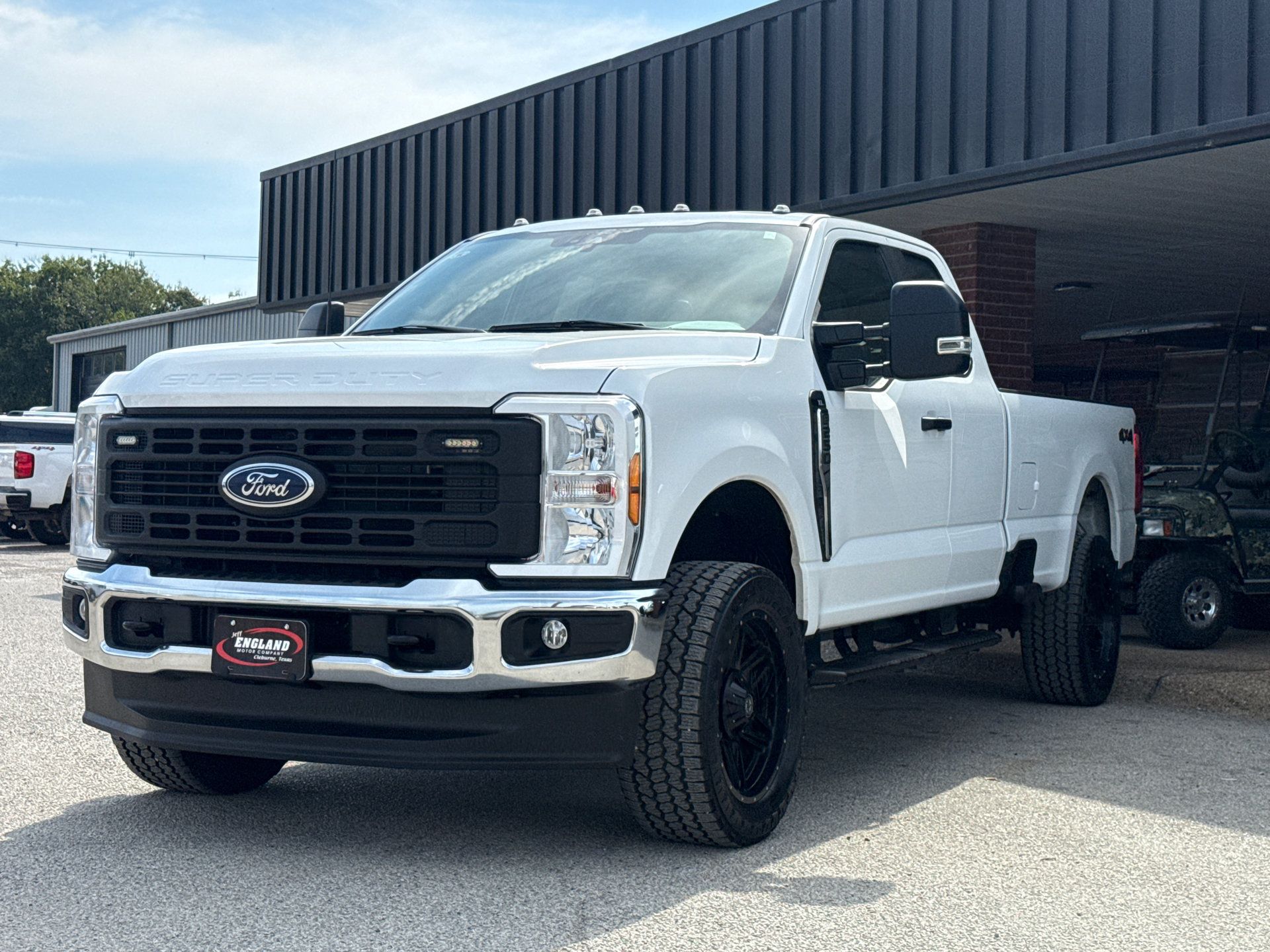 Used 2024 Ford F250 XL w/ Snow Plow Prep Package AWD/4WD image 3