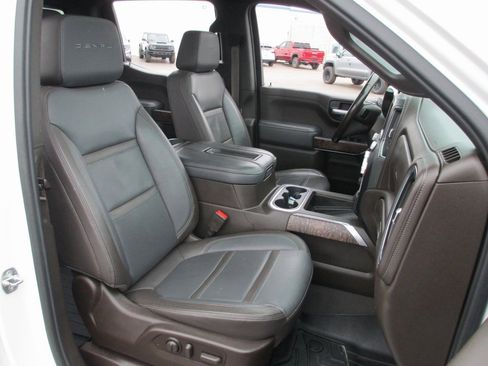 Used 2021 GMC Sierra 1500 Denali w/ Denali Ultimate Package image 24