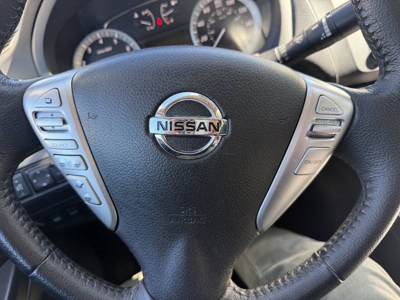 Used 2015 Nissan Sentra SV w/ Navigation Package FWD image 11
