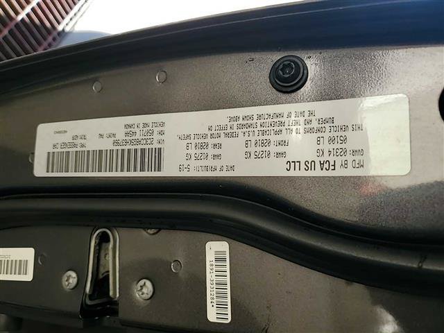 Used 2019 Chrysler 300 S RWD image 5
