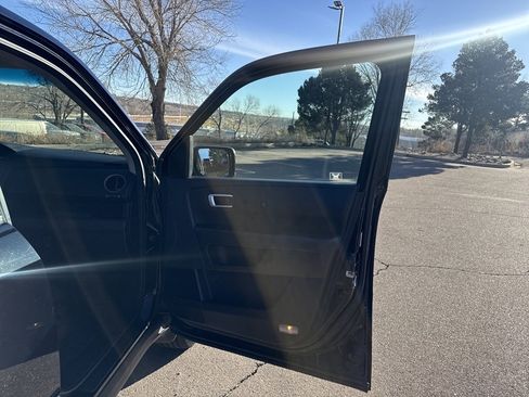 Used 2013 Honda Pilot Touring image 30