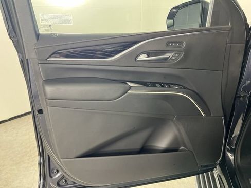 Certified 2022 Cadillac Escalade Sport w/ Touring Package AWD/4WD image 23