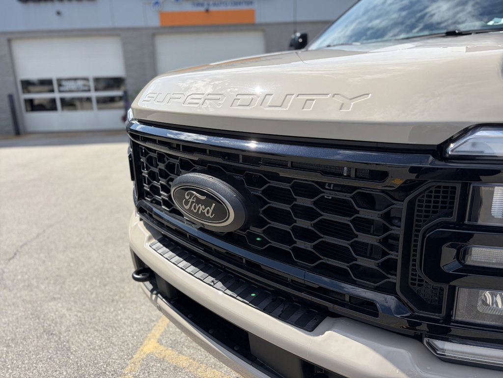 New 2026 Ford F350 Lariat w/ Lariat Premium Package AWD/4WD image 9