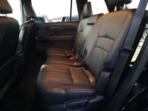 Used 2023 Honda Passport TrailSport image 30