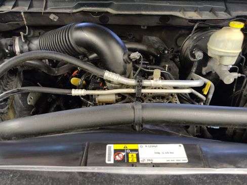 Used 2015 RAM 1500 Lone Star RWD image 30