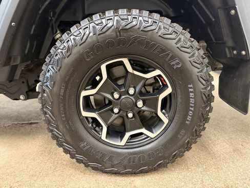Used 2022 Jeep Gladiator Rubicon image 25